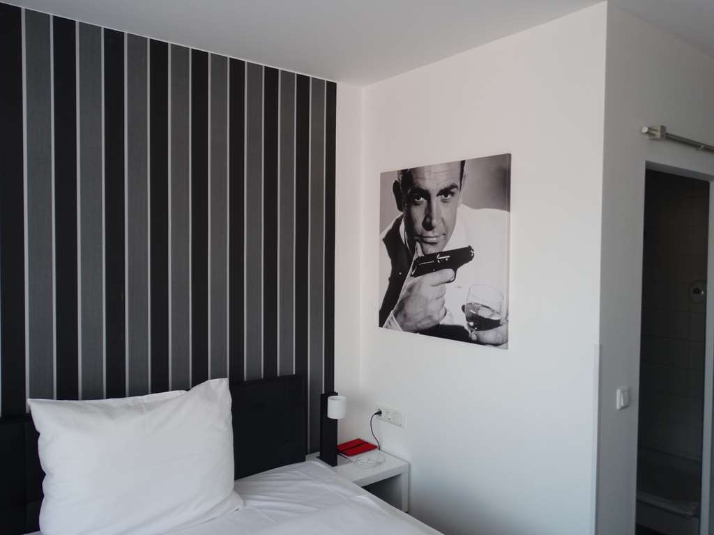 Hotel Stay Essen Zimmer foto